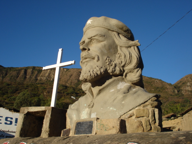 Foto: Busto del - La Higuera (Vallegrande) (Santa Cruz), Bolivia