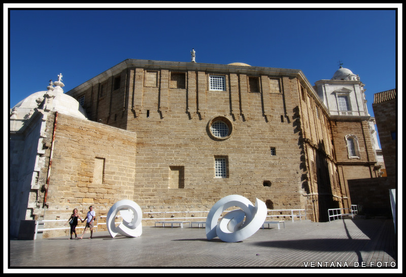 Foto: Catedral- Fachada Posterior - Cádiz (Andalucía), España