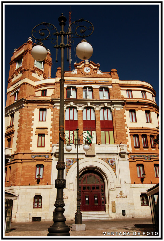 Foto: Plaza De Las Flores-edificio Correos - Cádiz (Andalucía), España
