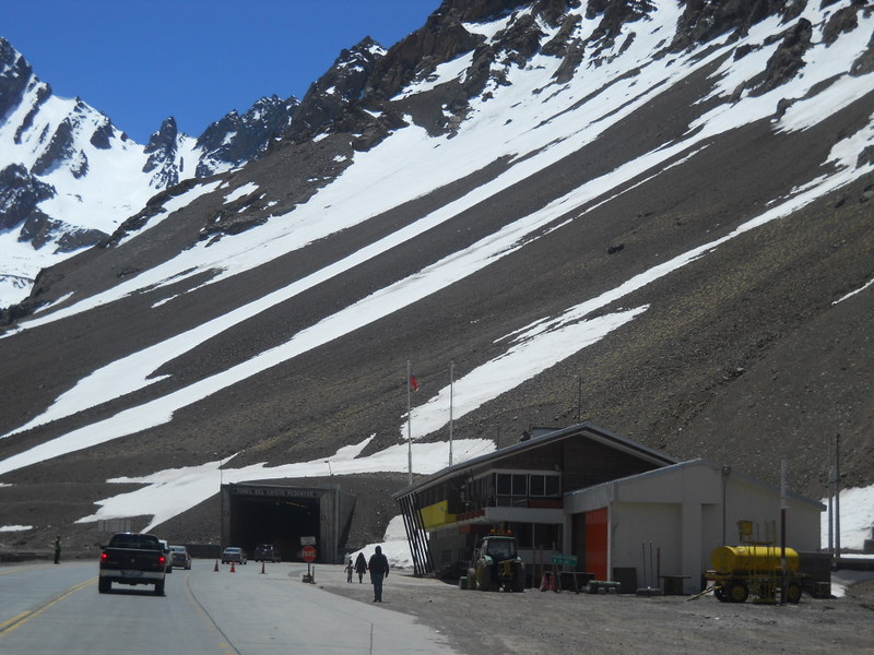 Foto: tunel cristo redentor - los andes (Valparaíso), Chile