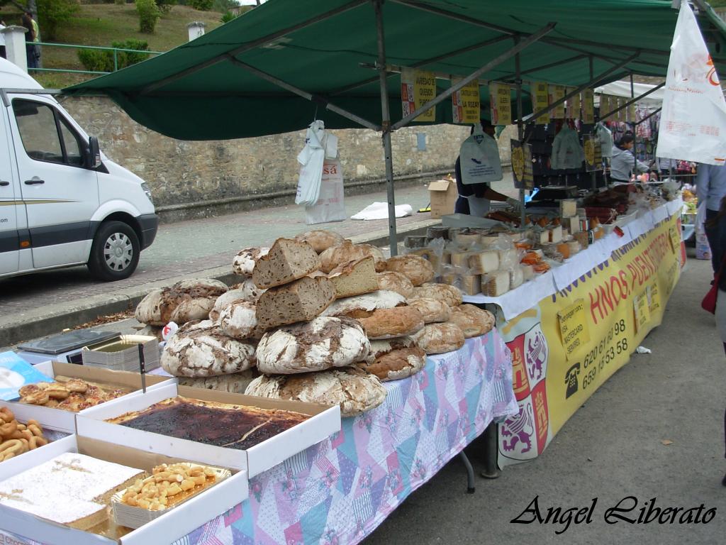 Foto: Feria - Angosto (Álava), España