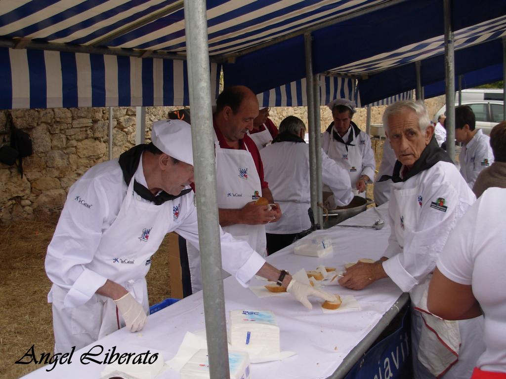 Foto: Feria - Angosto (Álava), España