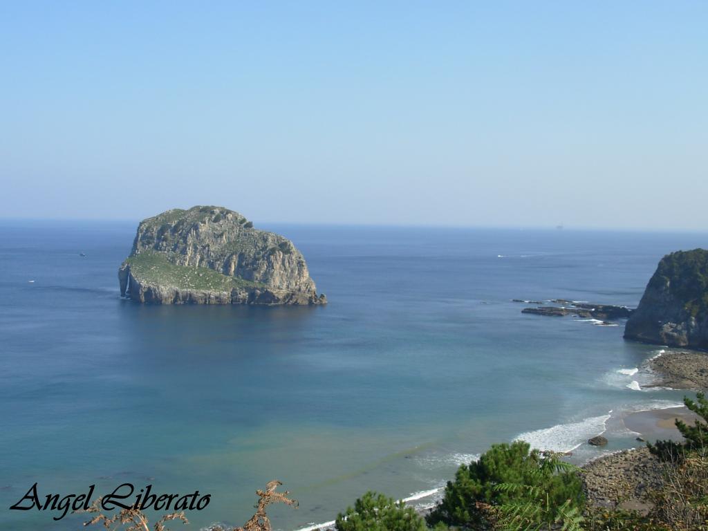 Foto: San Juan De Gaztelugatxe - Bermeo (Vizcaya), España