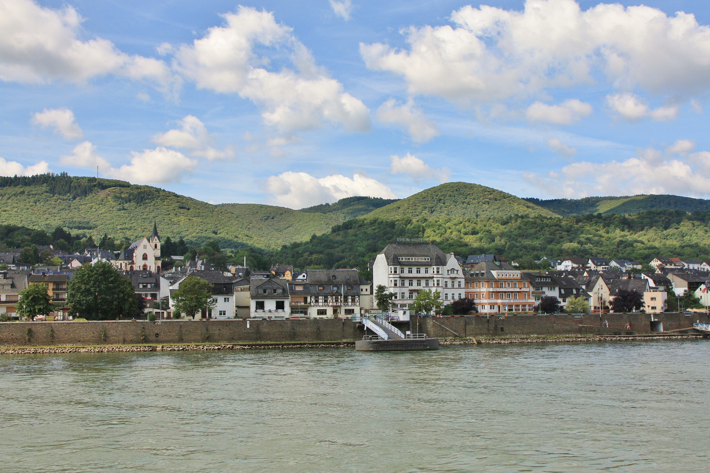 Foto: Vista del pueblo - Bad-Salzig (Rhineland-Palatinate), Alemania