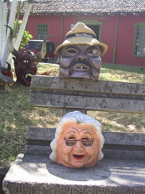 Foto: MASCARADAS - Santa Barbara (Heredia), Costa Rica