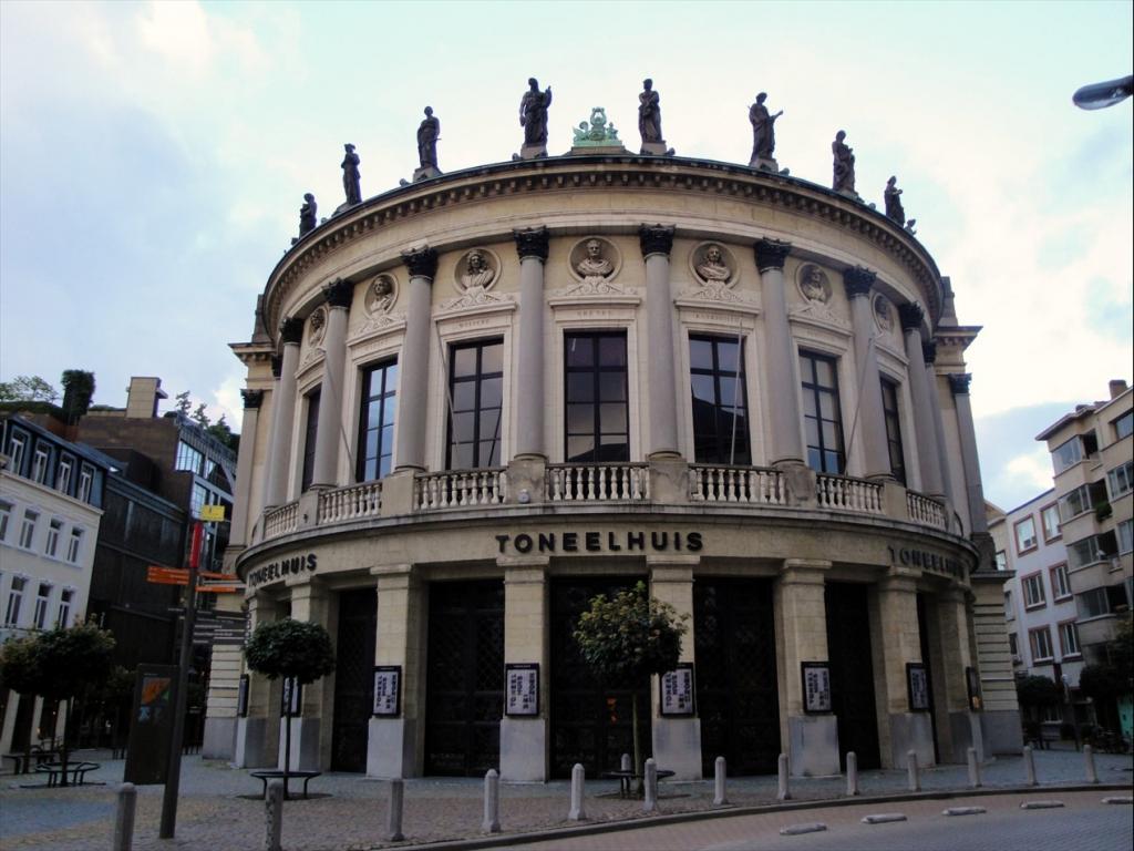 Foto: Bourlaschouwburg - Antwerpen (Flanders), Bélgica