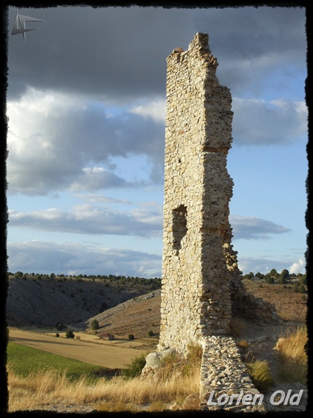 Foto: Ruinas del castillo - Calatañazor (Soria), España