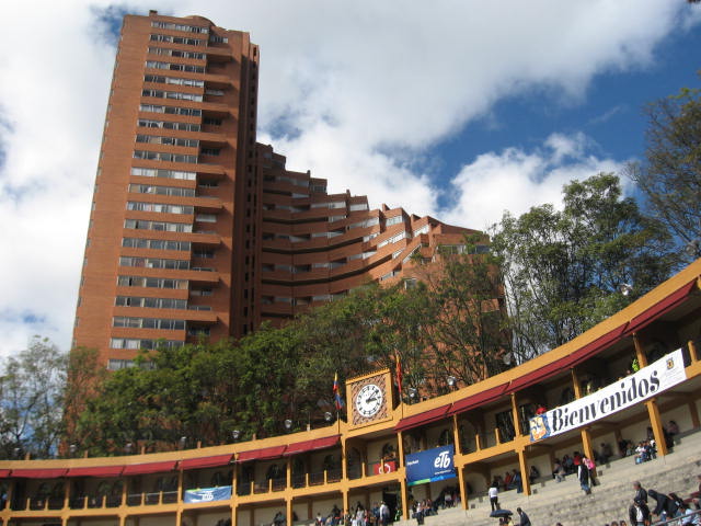 Foto: Vista desde la Plaza de Toros de la Santamaria - Bogota (Bogota D.C.), Colombia