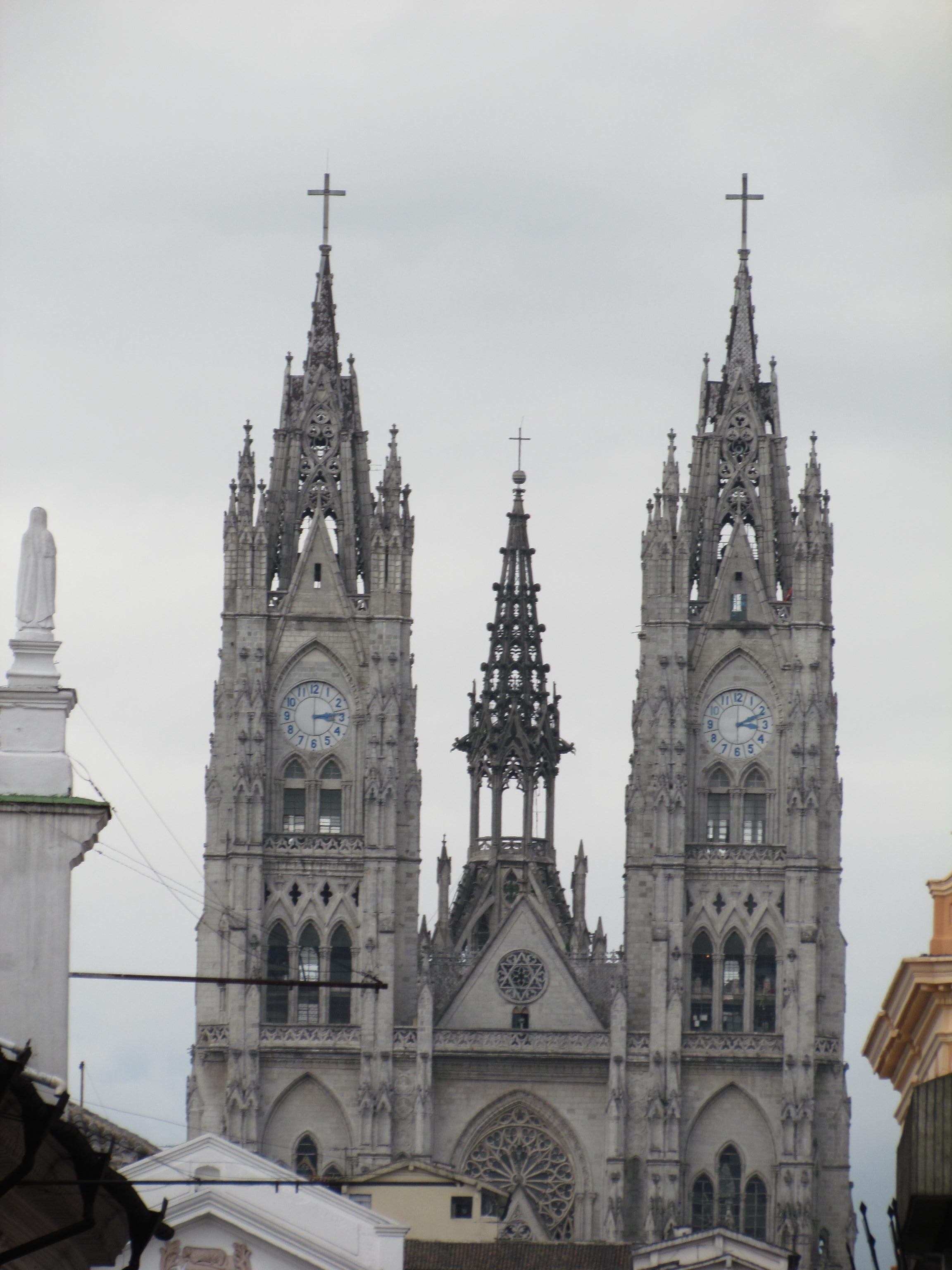 Foto: Basilica - Quito (Pichincha), Ecuador