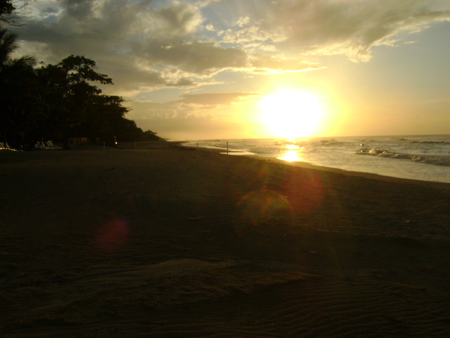 Foto: Atardecer - La Ceiba (Atlántida), Honduras