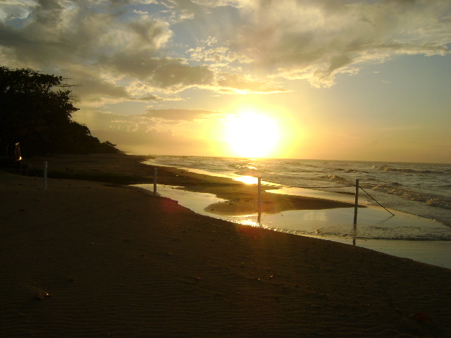 Foto: Atardecer - La Ceiba (Atlántida), Honduras