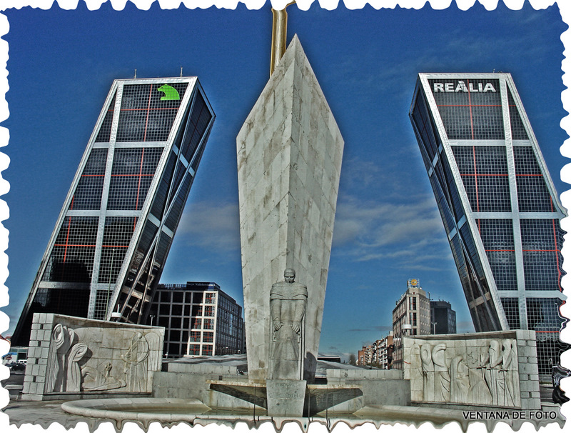 Foto: Torres Kio - Madrid (Comunidad de Madrid), España