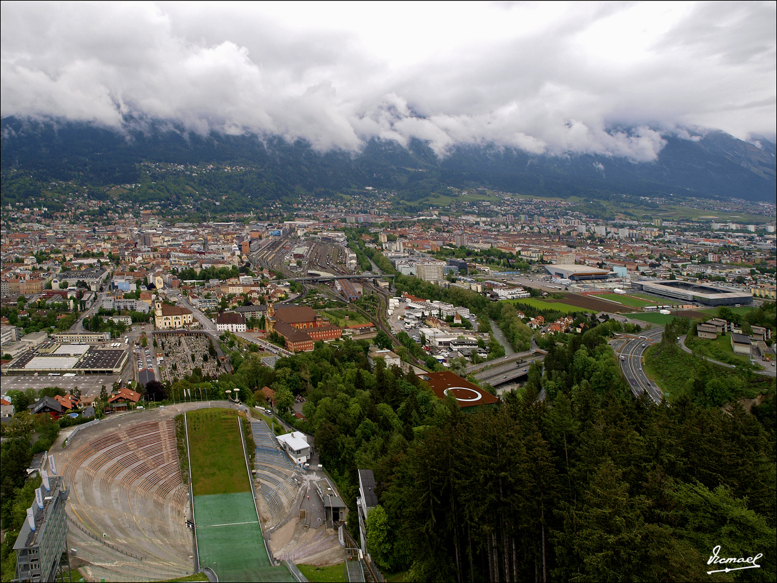 Foto: 110503-086 INNSBRUCK - Innsbruck (Tyrol), Austria