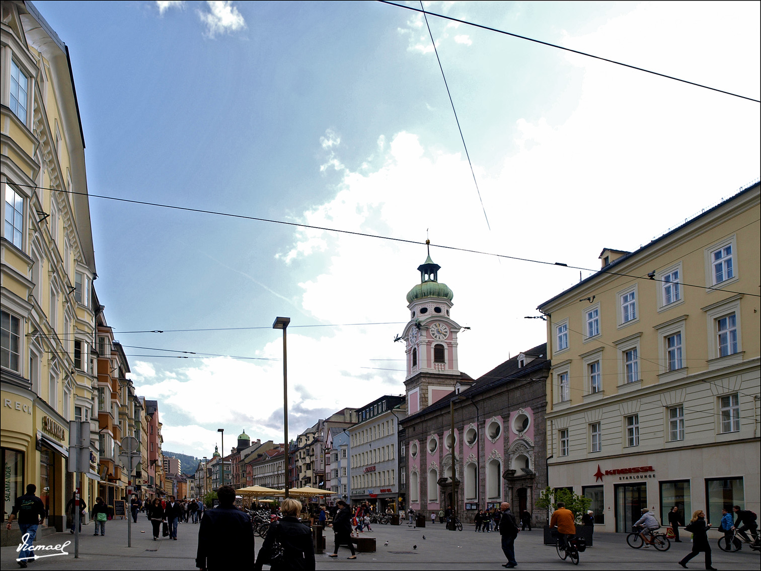 Foto: 110503-220 INNSBRUCK - Innsbruck (Tyrol), Austria