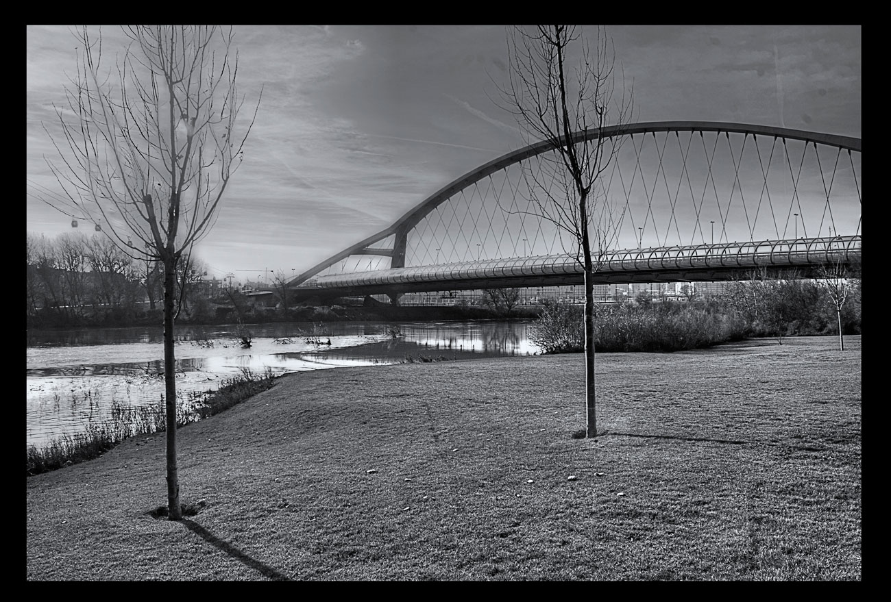Foto: Puente - Zargoza (Zaragoza), España