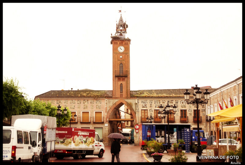 Foto: Comenzando A Llover - Oropesa (Toledo), España