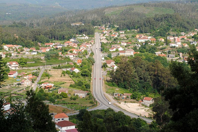 Foto: ( Histórica Vila da Sobreira ) - Vilasobroso (Pontevedra), España