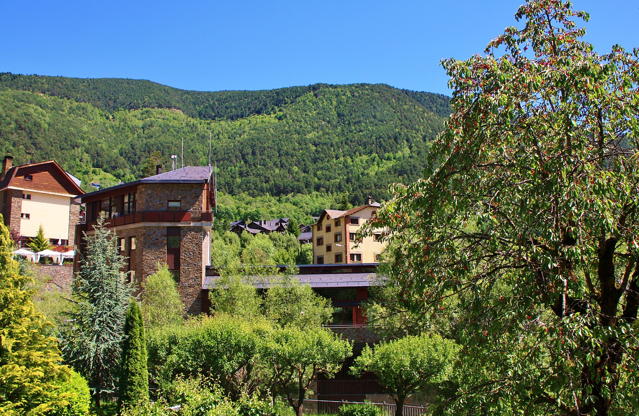 Foto: Paisaje desde el pueblo - Ordino (Parròquia d'Ordino), Andorra