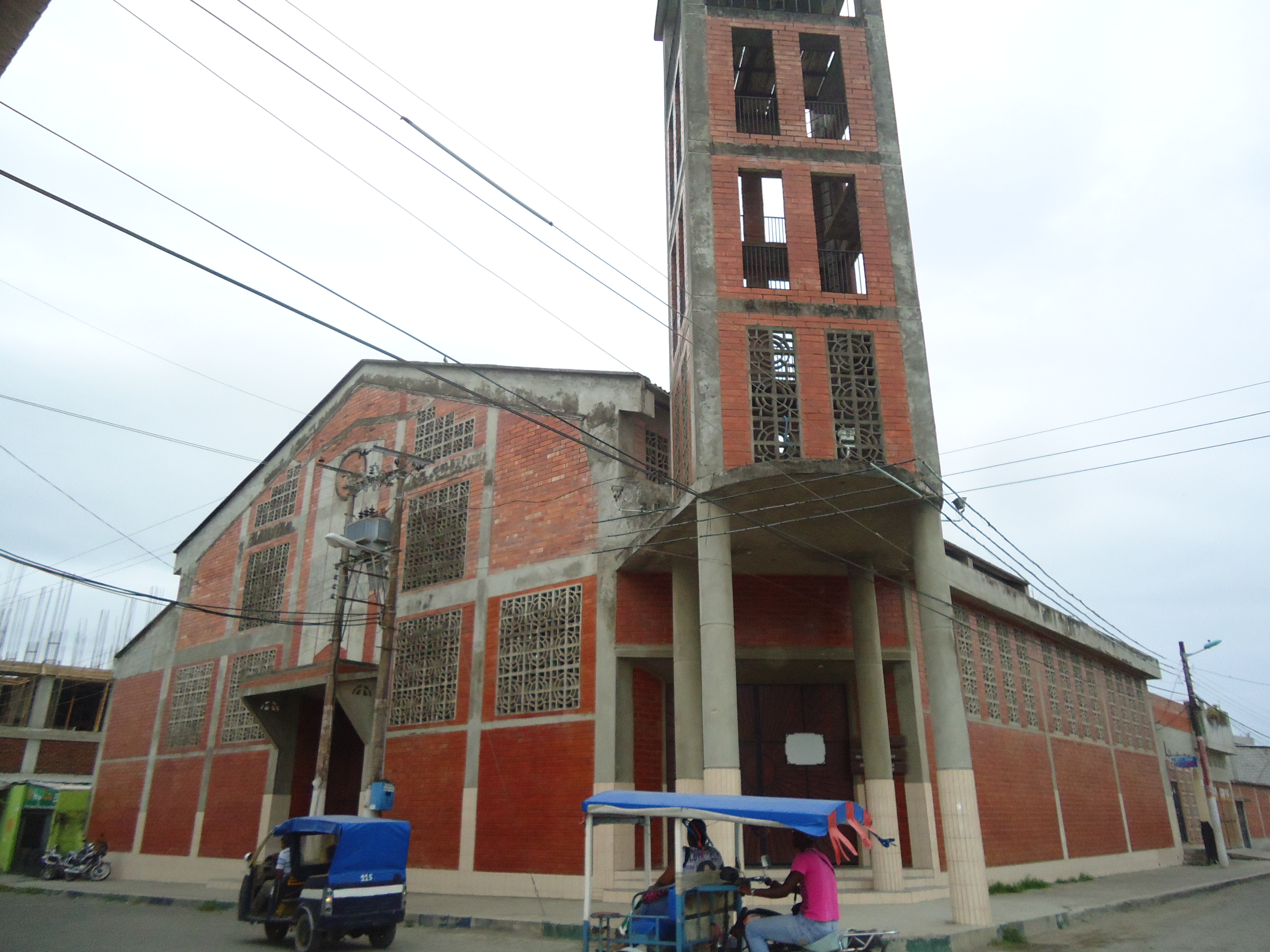 Foto: Iglesia - Atacames (Esmeraldas), Ecuador