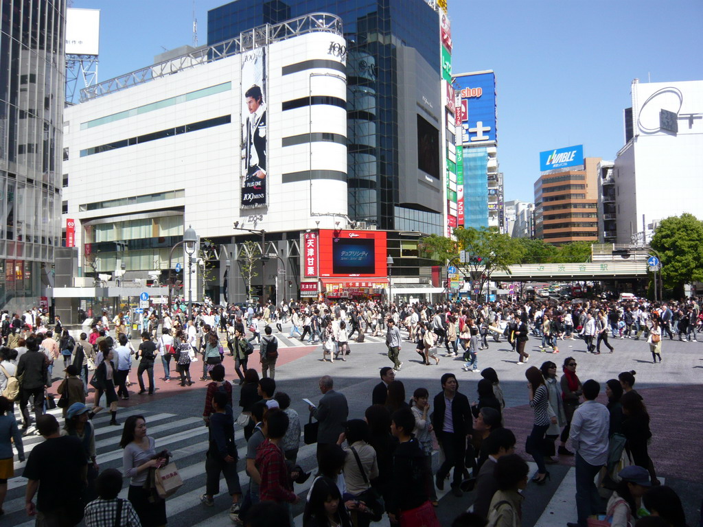 Foto: Cruce peatonal Hachiko en Shibuya - Shibuya (Tōkyō), Japón