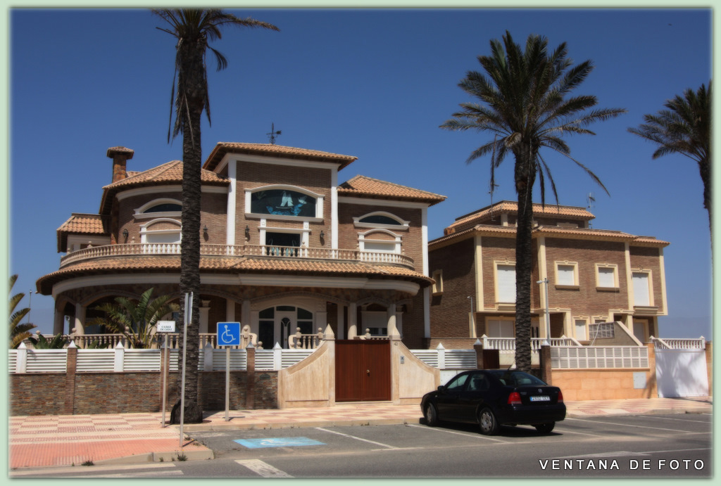 Foto: BUENAS URBANIZACIONES - Roquetas De Mar (Almería), España