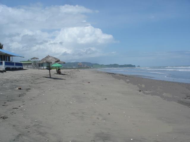 Foto: Playa de Castelnuovo - Atacames (Esmeraldas), Ecuador