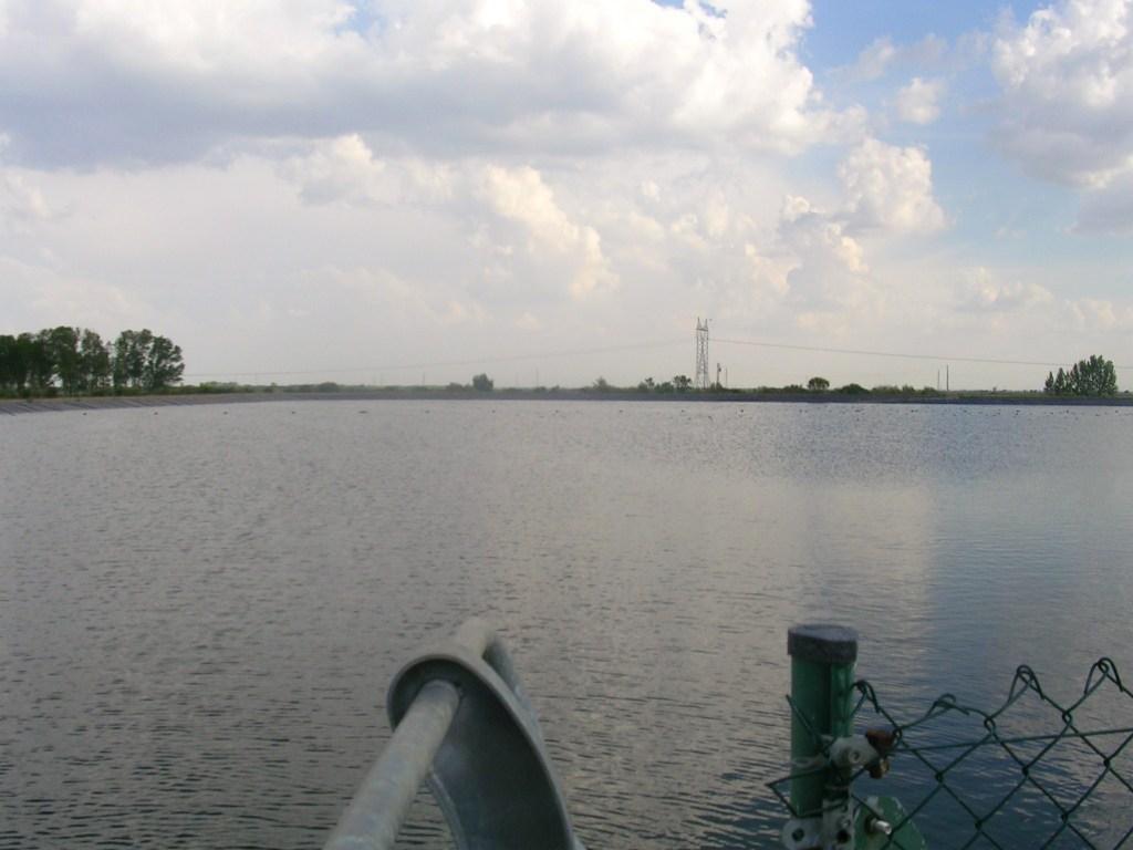 Foto: EMBALSE DEL NUEVO CANAL - Zuares Del Pàramo (León), España