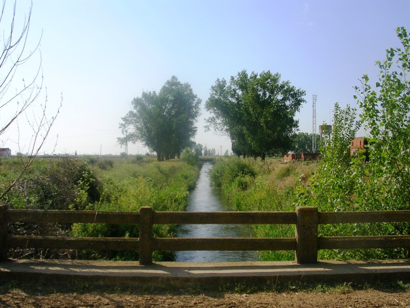 Foto: DESDE EL PUENTE - Zuares Del Pàramo (León), España