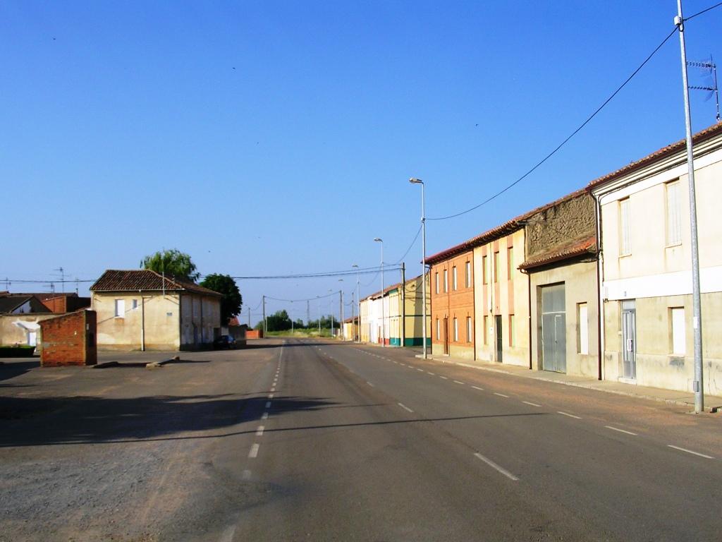Foto: C/ramiro Castrillo - Zuares Del Páramo (León), España