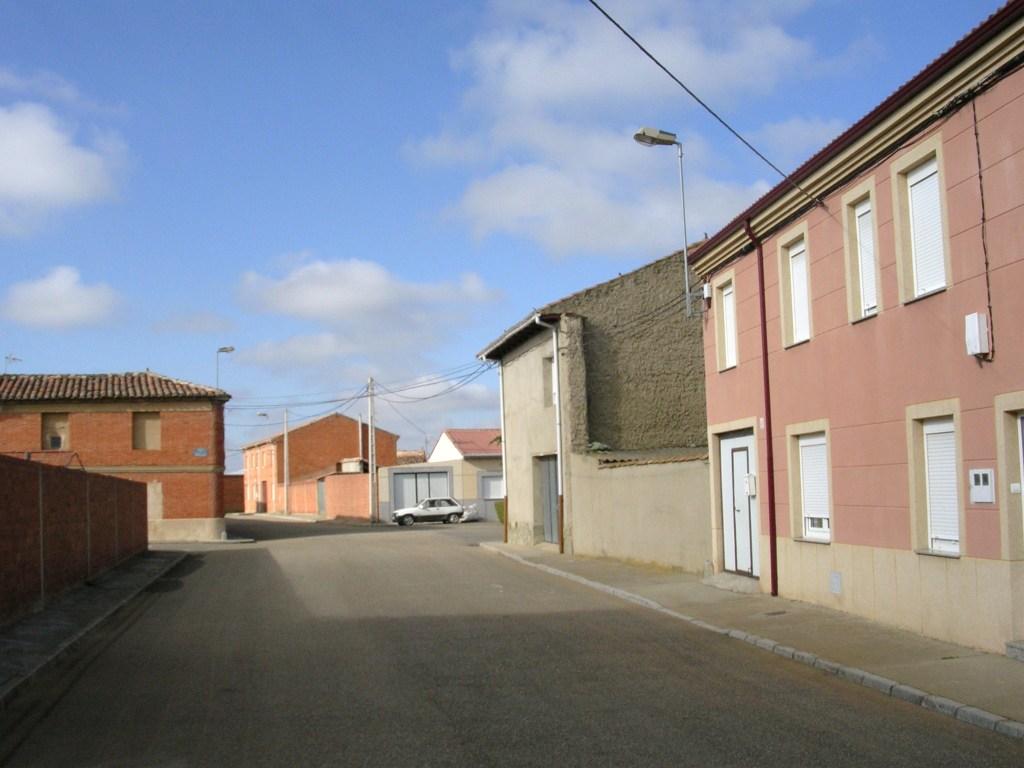 Foto: C/canton - Zuares Del Páramo (León), España