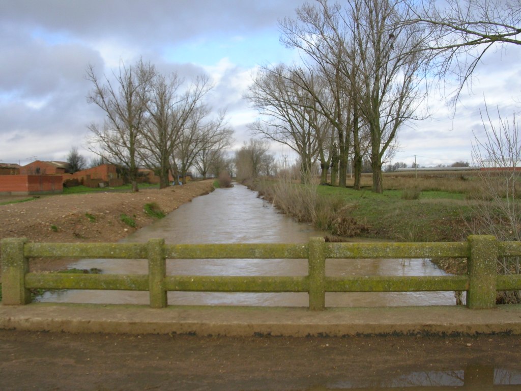 Foto: Mirando Al Norte - Zuares Del Páramo (León), España