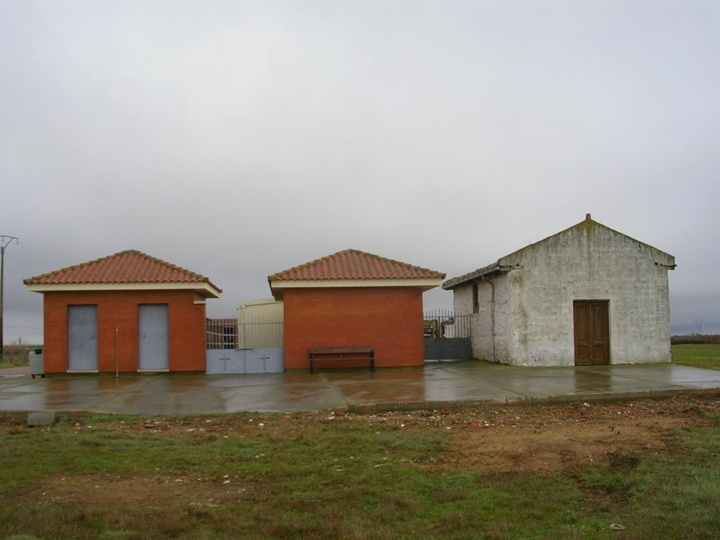 Foto: El Cementerio - Zuares Del Páramo (León), España