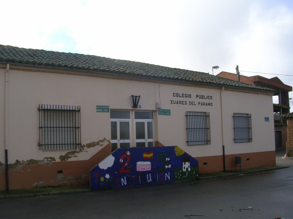 Foto: Las Escuelas - Zuares Del Páramo (León), España
