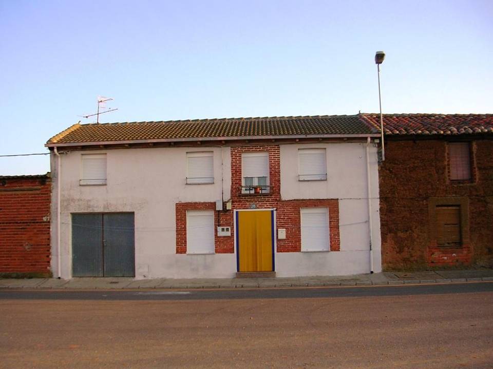 Foto: Casa El La C/vallejo - Zuares Del Pàramo (León), España