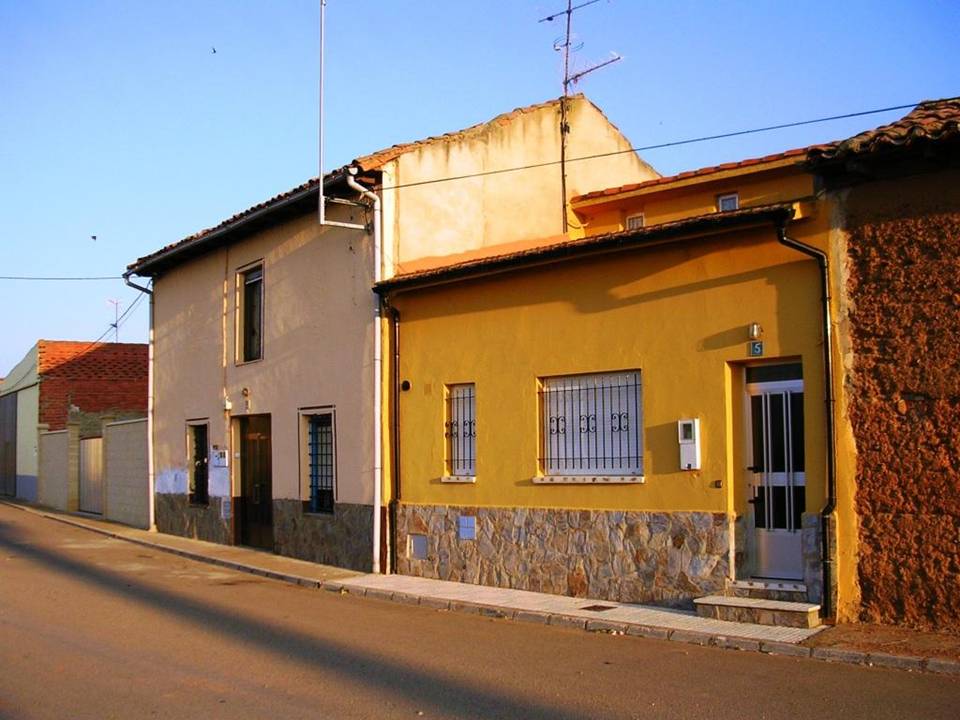 Foto: Casa El La C/ De Vallejo - Zuares Del Pàramo (León), España