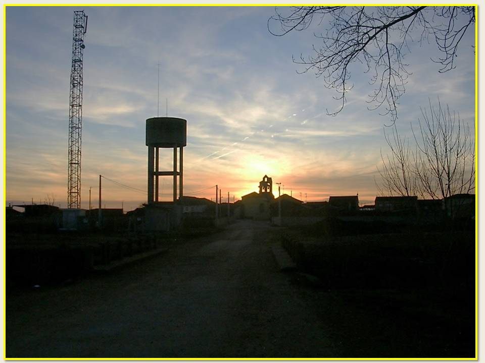 Foto: Se Acabo El Dia - Zuares Del Paramo (León), España
