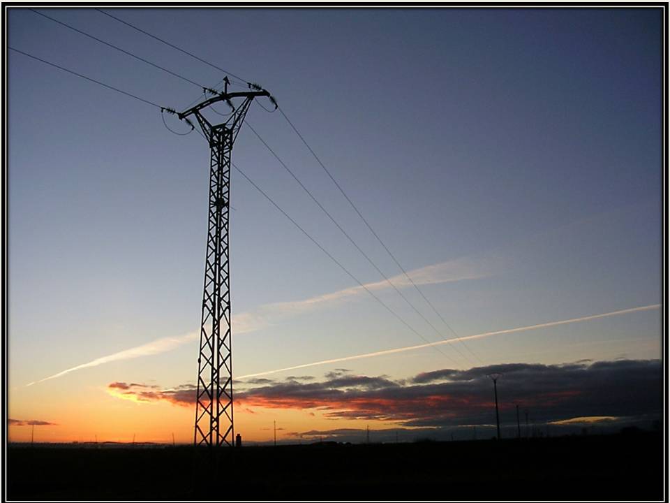 Foto: Se Fue La Luz - Zuares Del Paramo (León), España