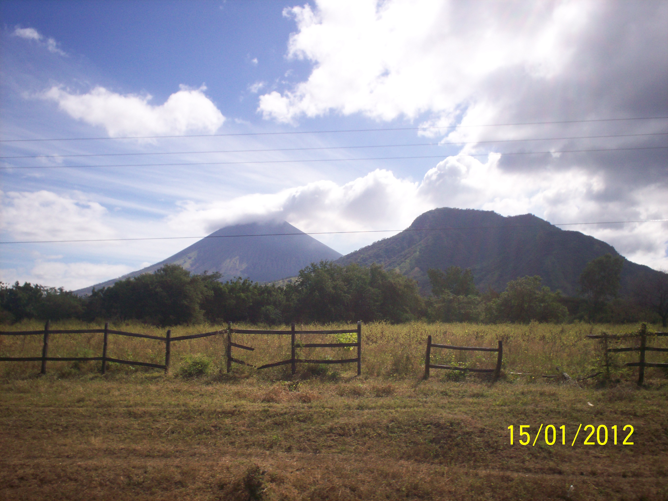 Foto: Volcanes, San Cristobal Y Momotombo - Chinandega, Nicaragua