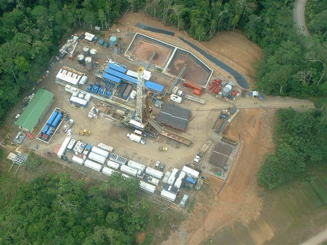 Foto: Campo Petrolero Perenco - Yuralpa (Pastaza), Ecuador