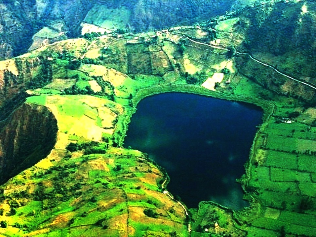 Foto de Laguna De Ortices (Santander), Colombia