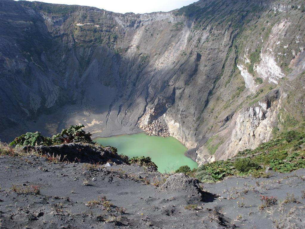 Foto: VOLCÁN IRAZÚ - Cartago, Costa Rica