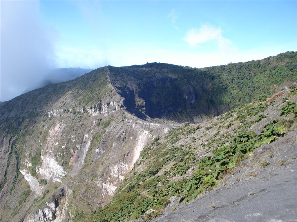 Foto: VOLCÁN IRAZÚ - Cartago, Costa Rica