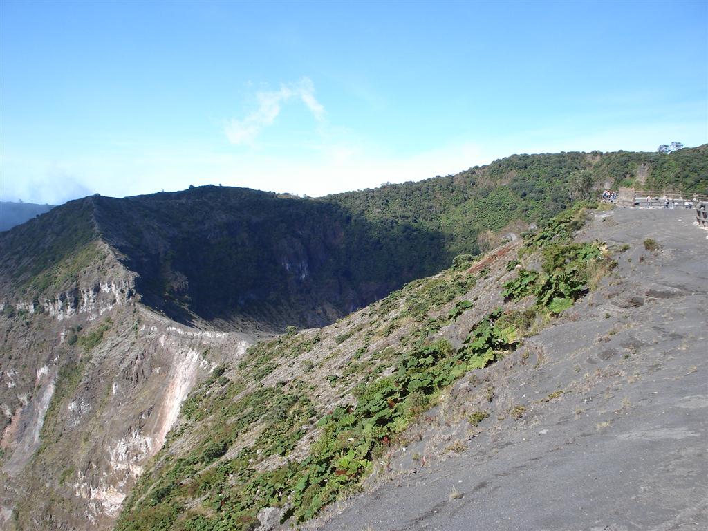 Foto: VOLCÁN IRAZÚ - Cartago, Costa Rica
