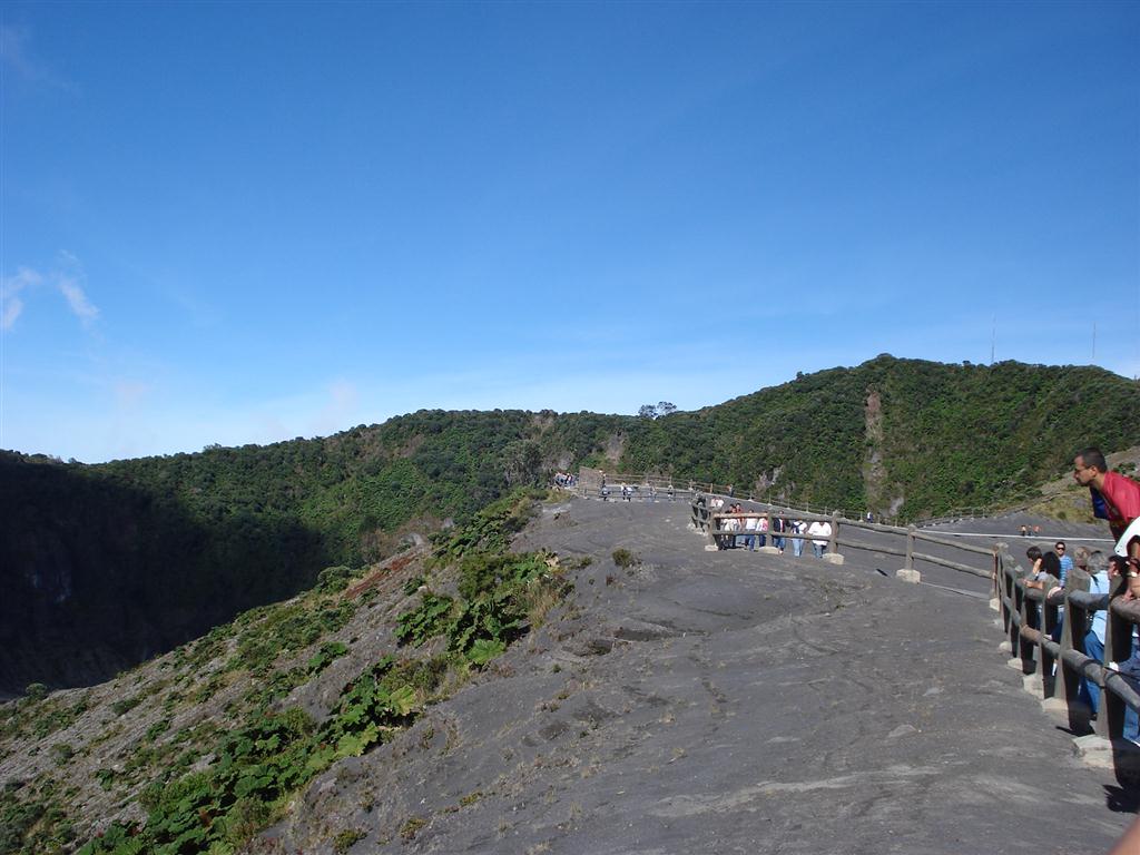 Foto: VOLCÁN IRAZÚ - Cartago, Costa Rica
