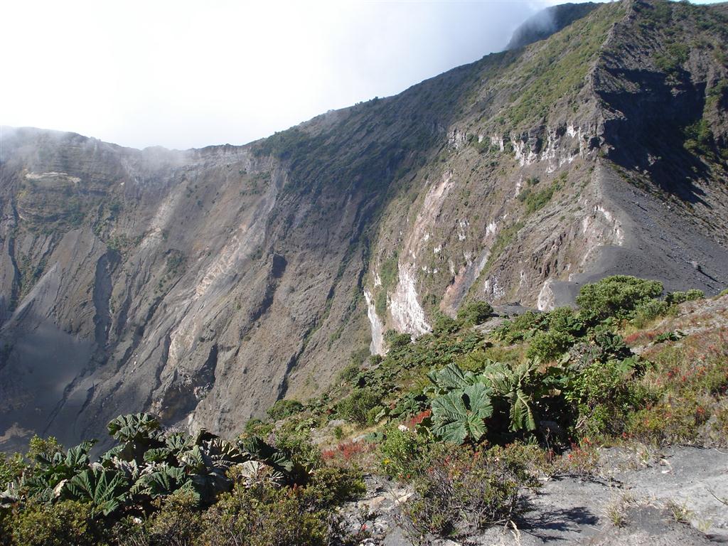 Foto: VOLCAN IRAZÚ - Cartago, Costa Rica