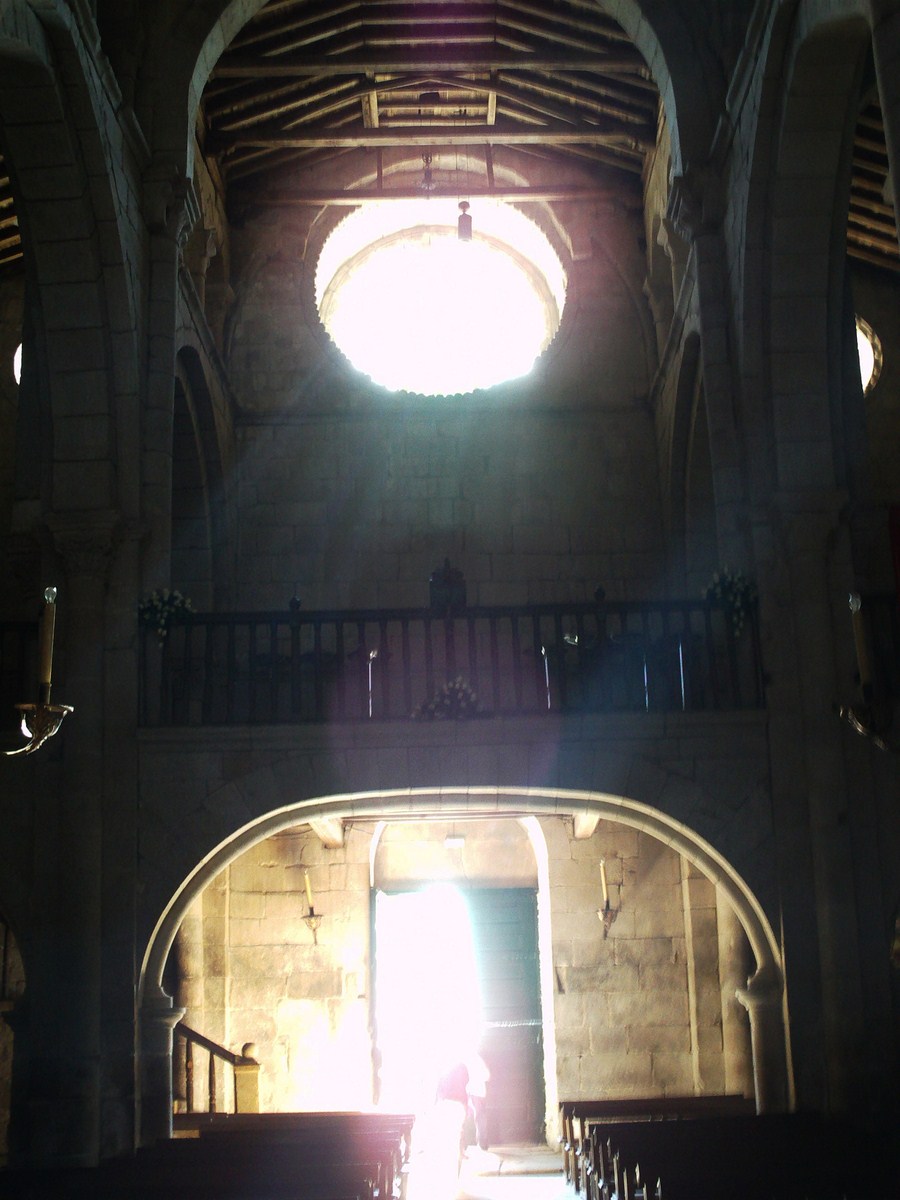 Foto: IGLESIA - Santa Mariña De Las Aguas Santas (Ourense), España