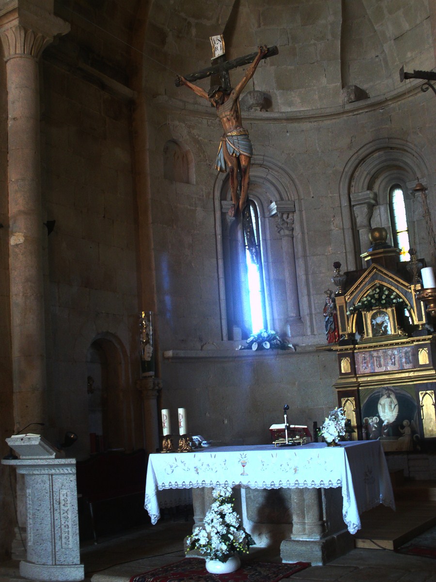 Foto: IGLESIA - Santa Mariña De Las Aguas Santas (Ourense), España