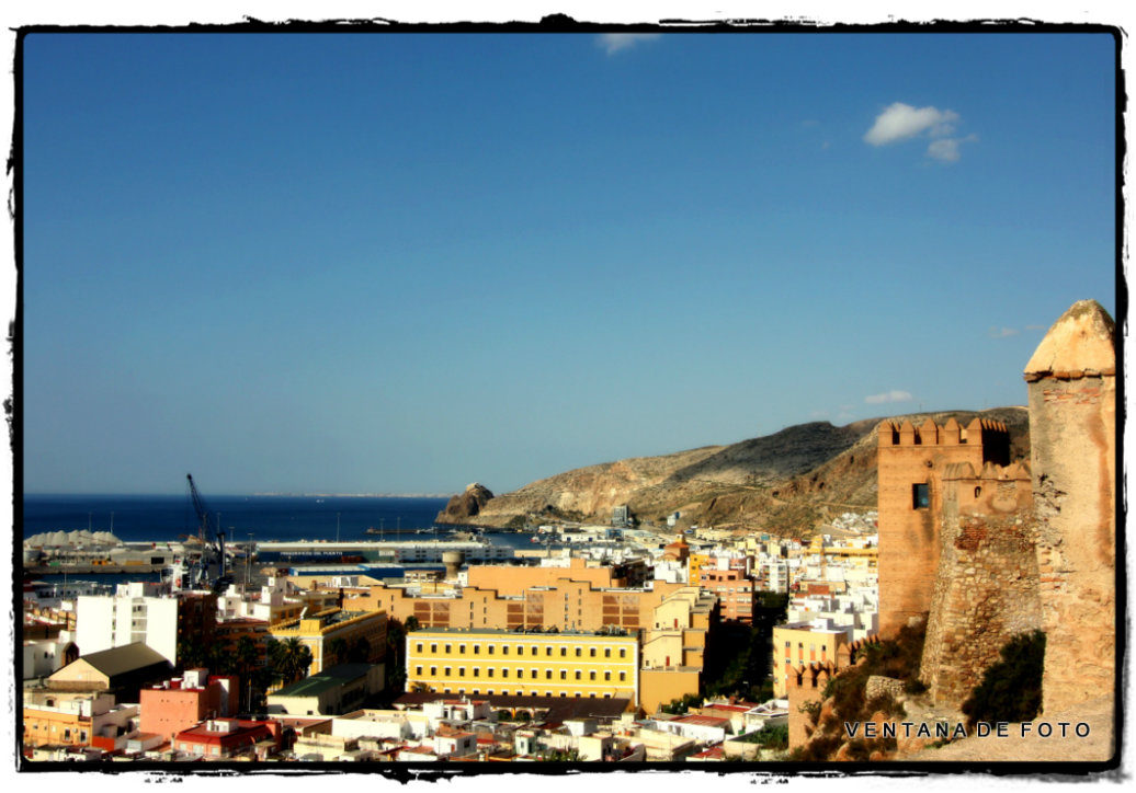 Foto: DESDE LA ALCAZABA - Almería (Andalucía), España