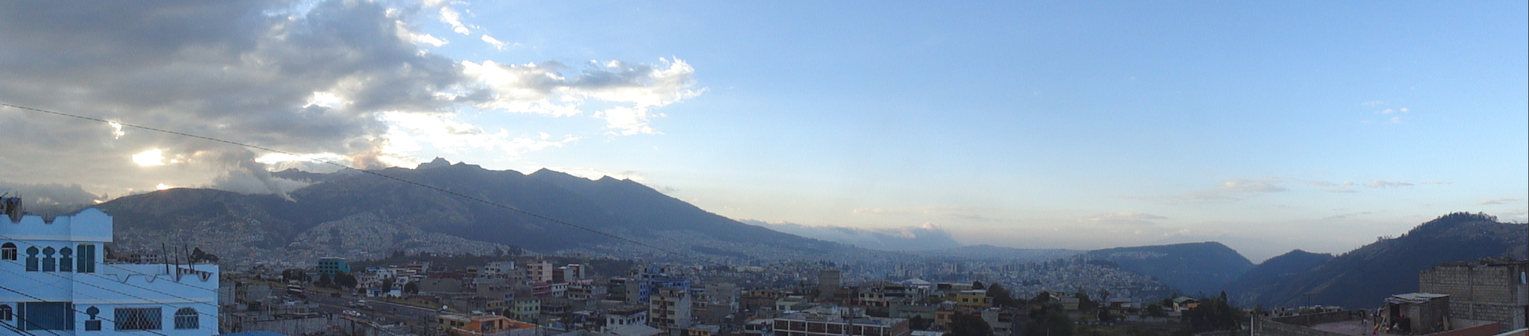 Foto: Vista panoramica - Quito (Pichincha), Ecuador