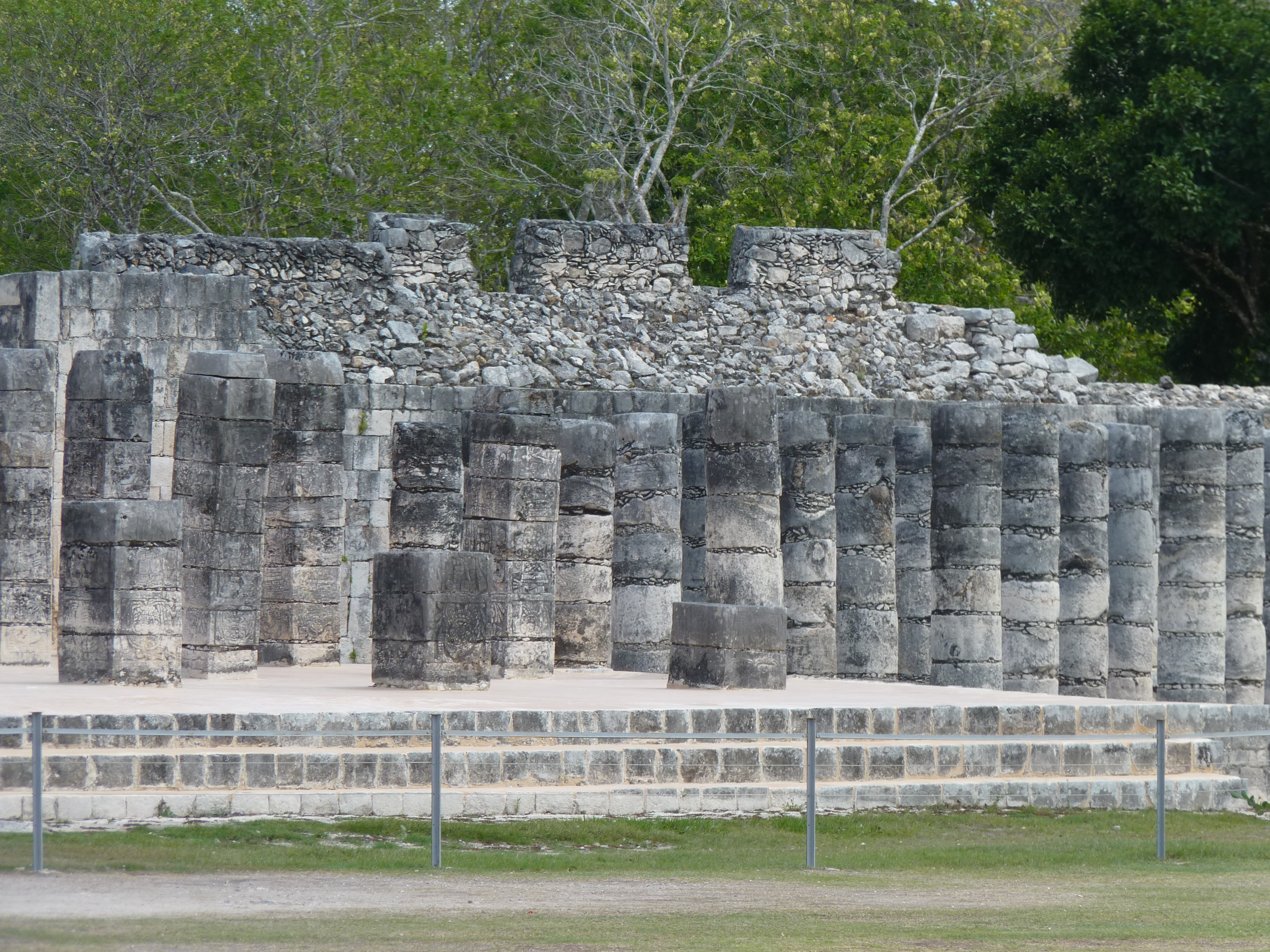 Foto: Plataforma de las mil columnas - Chichén Itzá (Yucatán), México